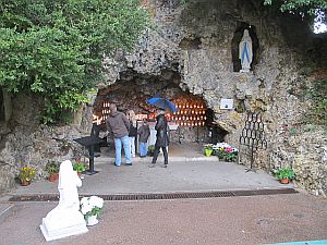 Replica of the Lourdes Grotto of Saint Bernadette