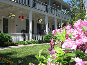 The White Gull Inn in Fish Creek