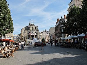 sidewalk cafes on the Rue du General Estienne
