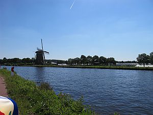 returning to Schipol Airport